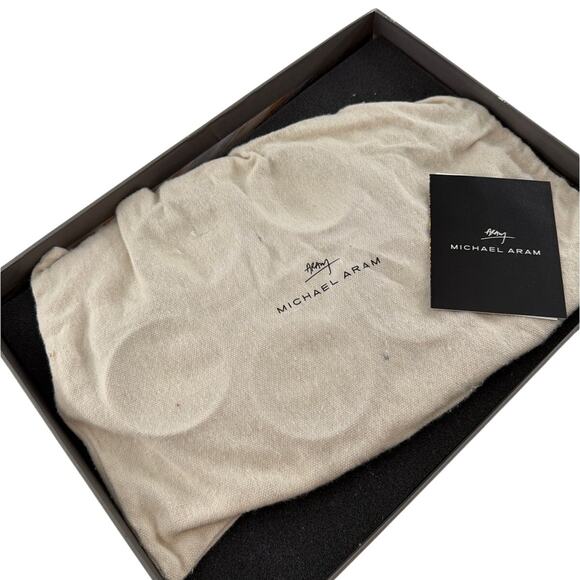 Michael Aram Palm Collection 6-Compartment Seder Plate - Picture 4 of 9